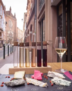 dégustation vins et fromage du restaurant rue des couteliers toulouse